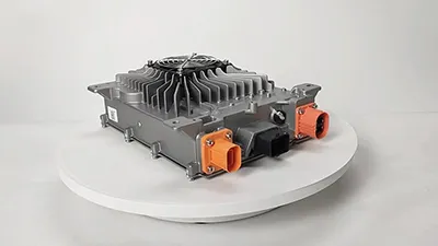 Cargador de 3.3kW y convertidor DC-DC de 1.5kW integrado (refrigerado por líquido)